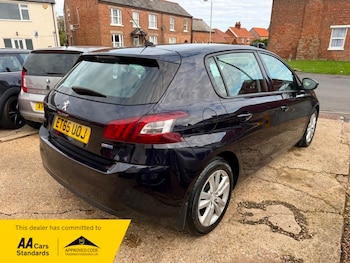 Used Peugeot 308 2016 for sale - 76357117: Photo