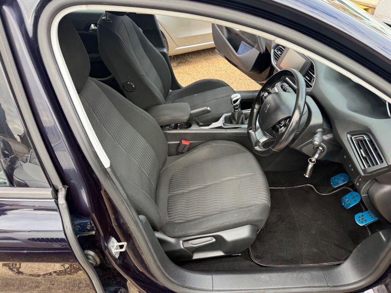 Used Peugeot 308 2016 for sale - 76357117: Photo 7