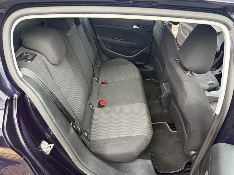 Used Peugeot 308 2016 for sale - 76357117: Photo 9