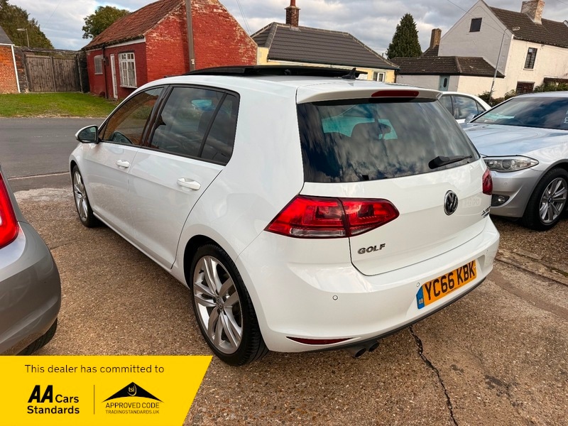 Used Volkswagen Golf 2016 for sale - 77154084: Photo 4