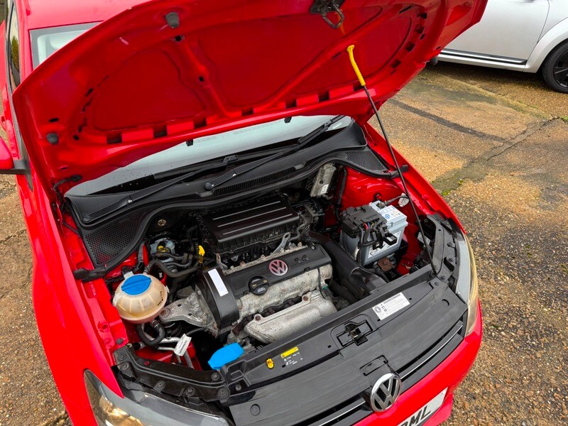 Used Volkswagen Polo 2014 for sale - 77370370: Photo 10