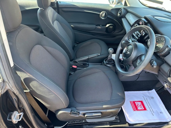 Used MINI One 2018 for sale - 73583702: Photo 8