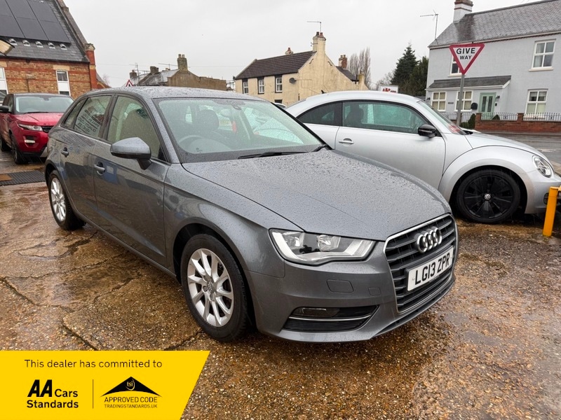 Used Audi A3 2013 for sale - 77264156: Photo 2