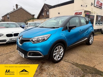 Used Renault Captur 2015 for sale - 77038641: Photo