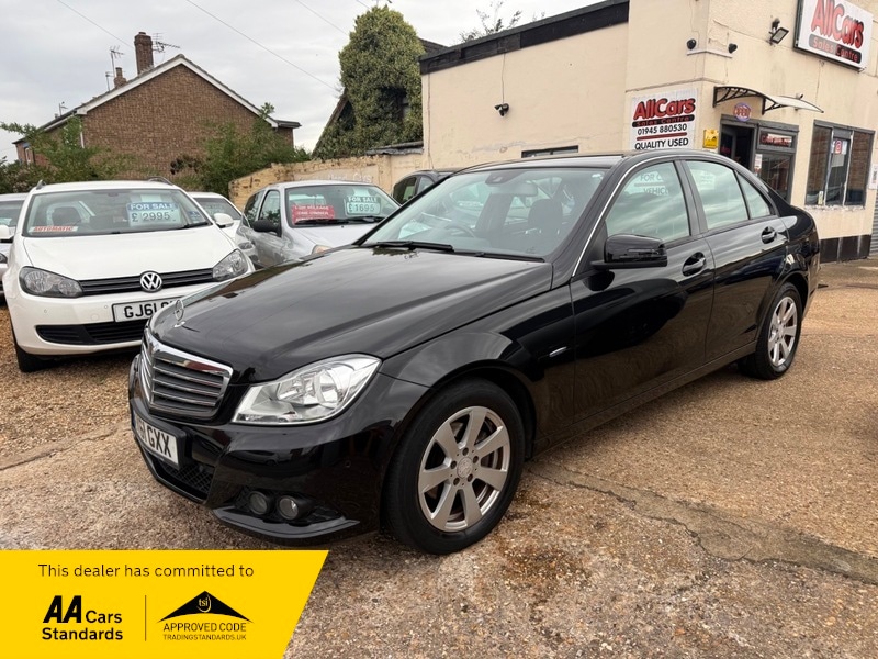 Used Mercedes-Benz C-Class 2011 for sale - 76093075: Photo 1