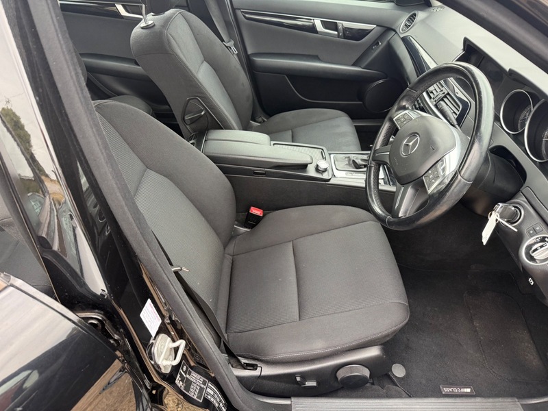 Used Mercedes-Benz C-Class 2011 for sale - 76093075: Photo 8