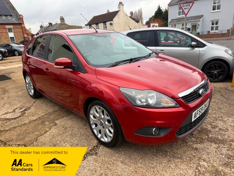 Used Ford Focus 2009 for sale - 76510421: Photo 2