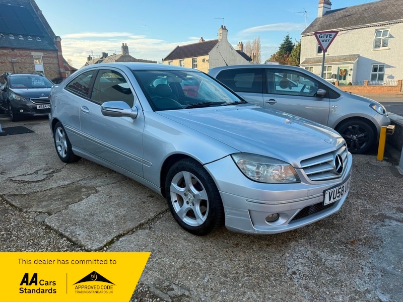 Used Mercedes-Benz CLC Class 2008 for sale - 76510416: Photo 2