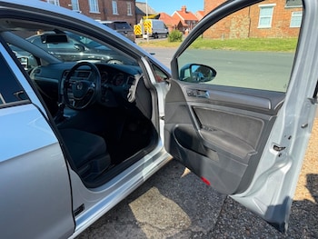 Used Volkswagen Golf 2013 for sale - 79114627: Photo