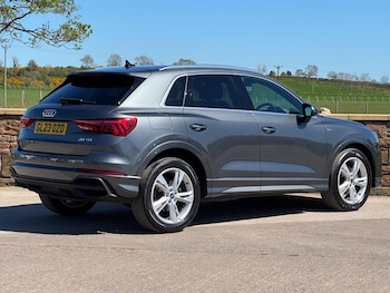 Used Audi Q3 2023 for sale - 78842670: Photo