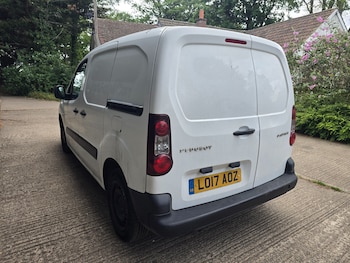 Used Peugeot Partner 2017 for sale - 78764544: Photo