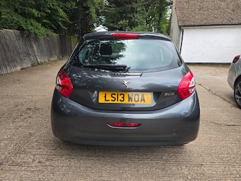 Used Peugeot 208 2013 for sale - 78579824: Photo
