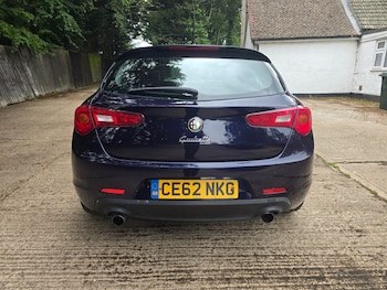 Used Alfa Romeo Giulietta 2012 for sale - 78841425: Photo