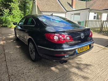 Used Volkswagen Passat 2011 for sale - 78865472: Photo