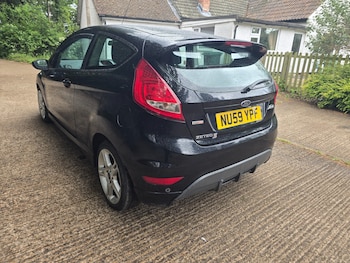 Used Ford Fiesta 2009 for sale - 78584235: Photo