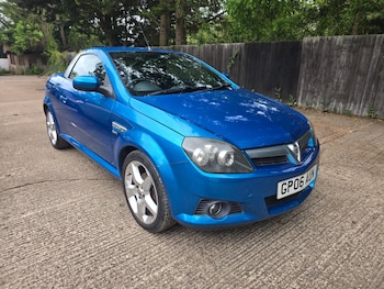 Used Vauxhall Tigra 2006 for sale - 78630752: Photo