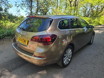 Used Vauxhall Astra 2014 for sale - 78442588: Photo