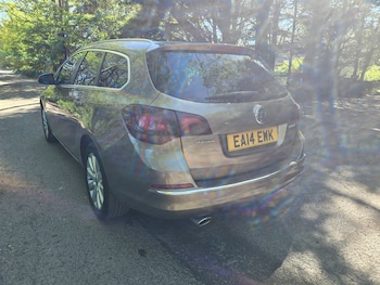 Used Vauxhall Astra 2014 for sale - 78442588: Photo