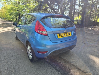 Used Ford Fiesta 2011 for sale - 78415154: Photo