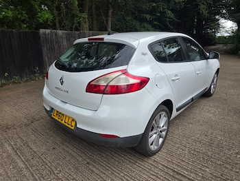 Used Renault Megane 2010 for sale - 78579830: Photo
