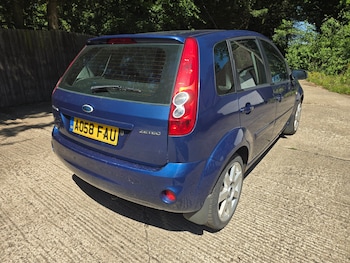 Used Ford Fiesta 2008 for sale - 78929832: Photo