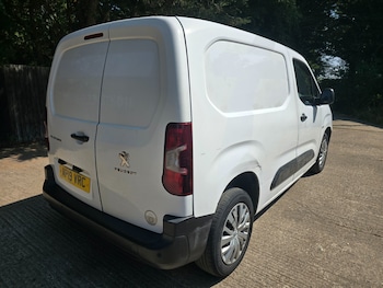 Used Peugeot Partner 2019 for sale - 79228650: Photo