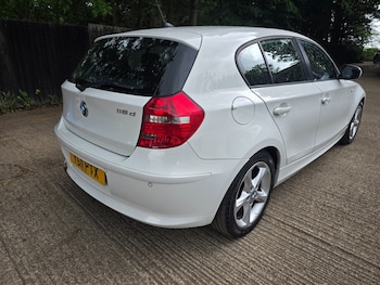 Used BMW 1 Series 2011 for sale - 78605136: Photo