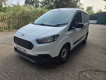 Used Ford Transit Courier 2019 for sale - 79168151: Photo