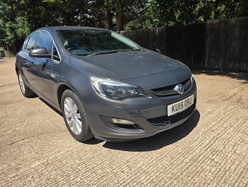 Vauxhall Astra feature image