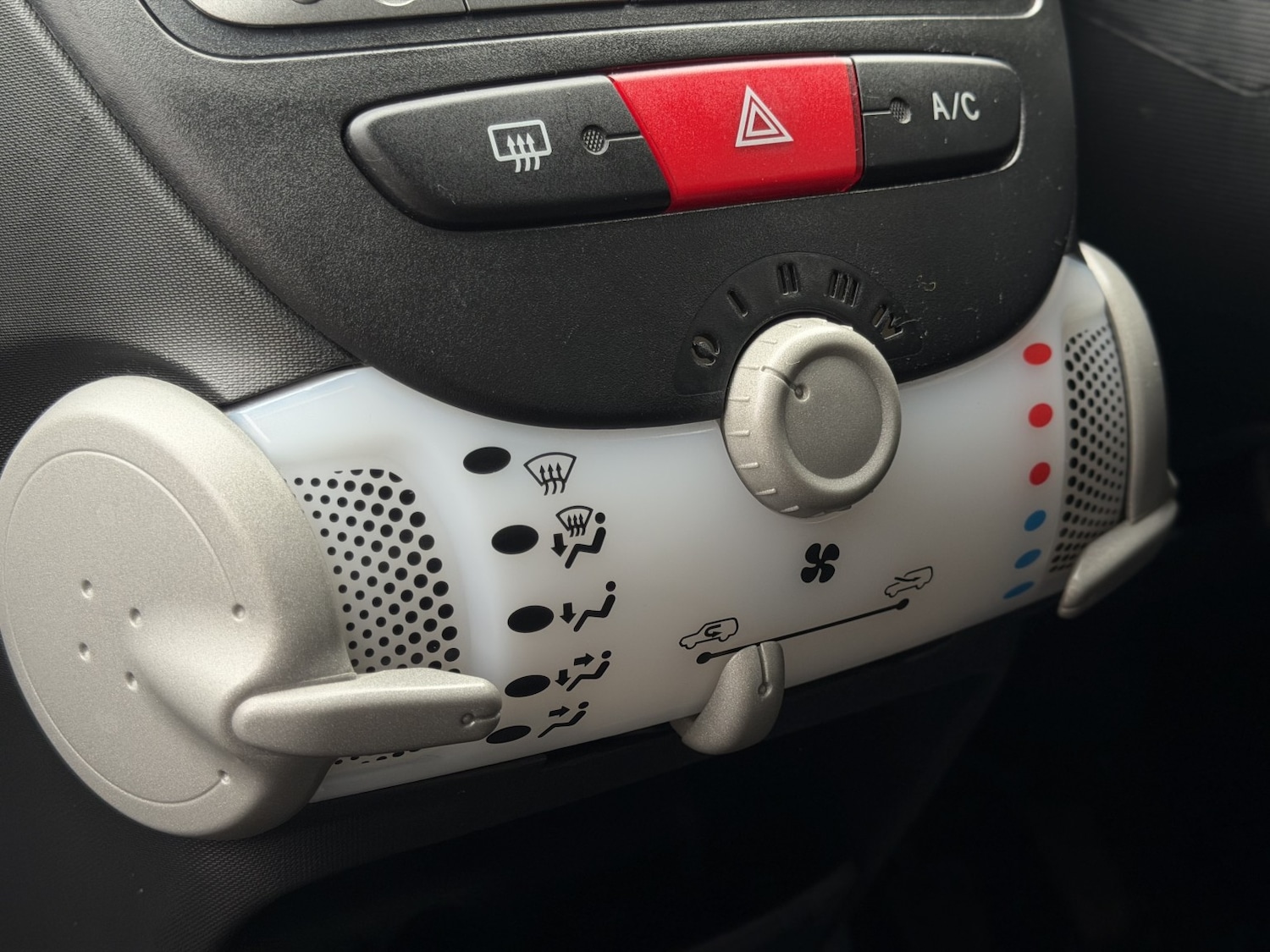 Used Citroen C1 2013 for sale - 78201958: Photo 16