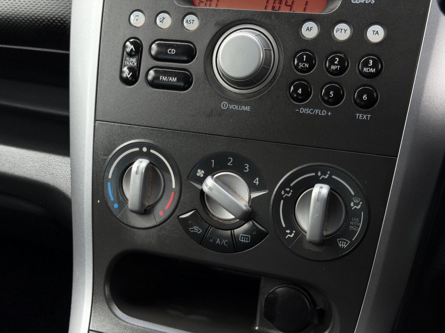 Used Vauxhall Agila 2010 for sale - 78018384: Photo 16