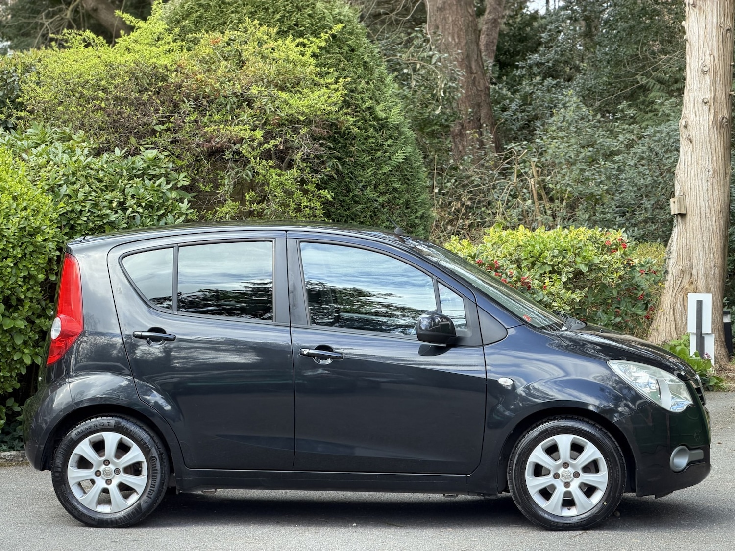 Used Vauxhall Agila 2010 for sale - 78018384: Photo 2