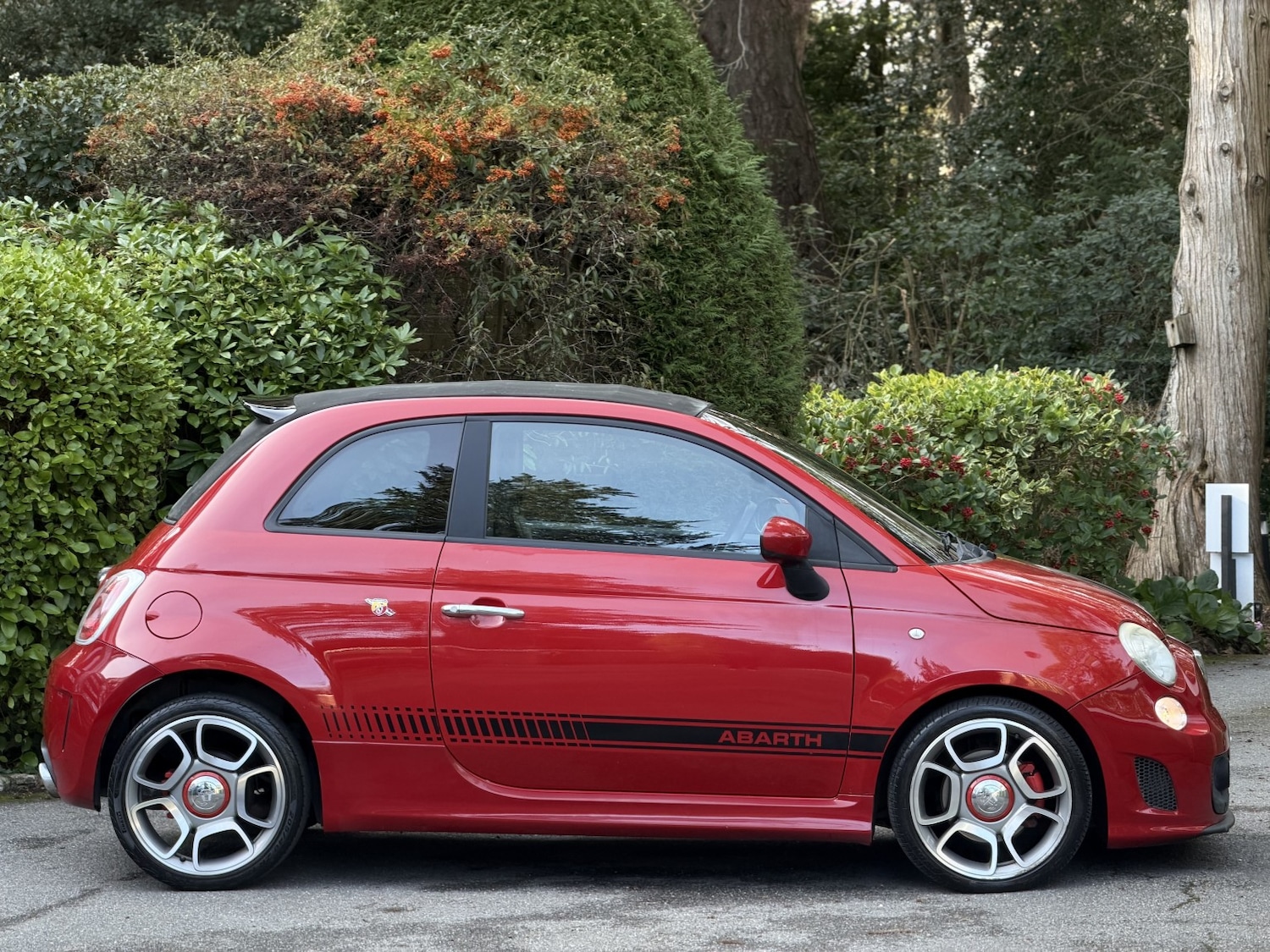 Used Abarth 500 2010 for sale - 77562520: Photo 2