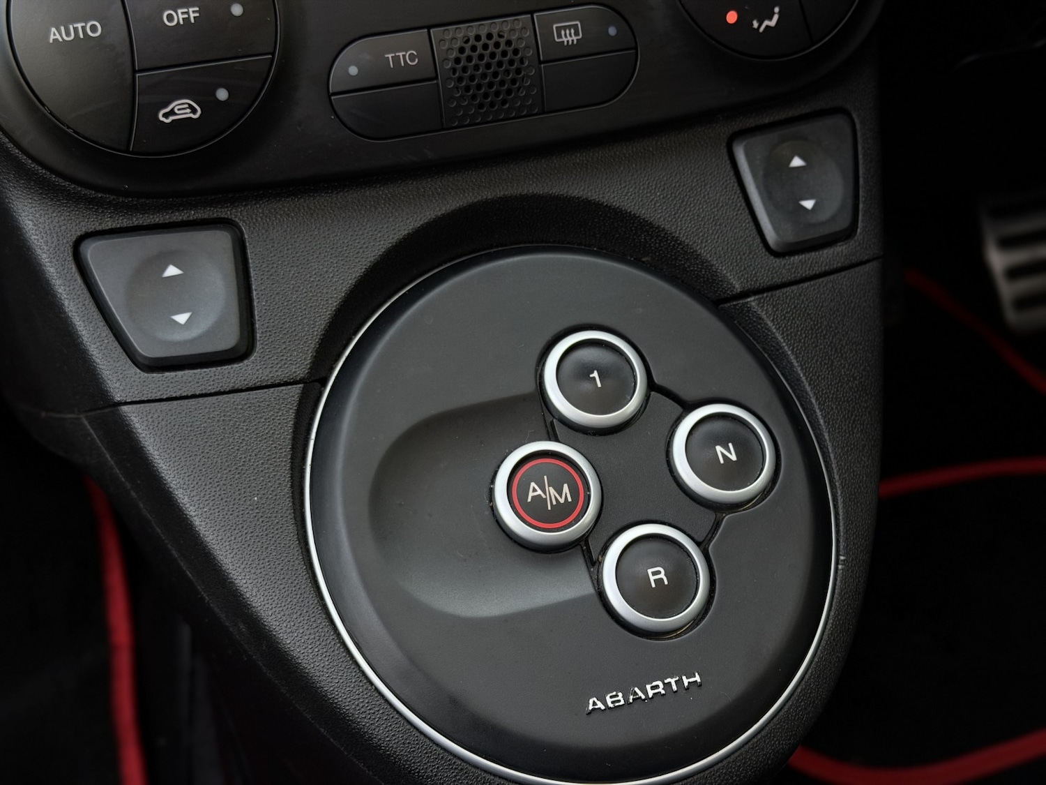 Used Abarth 500 2010 for sale - 77562520: Photo 25