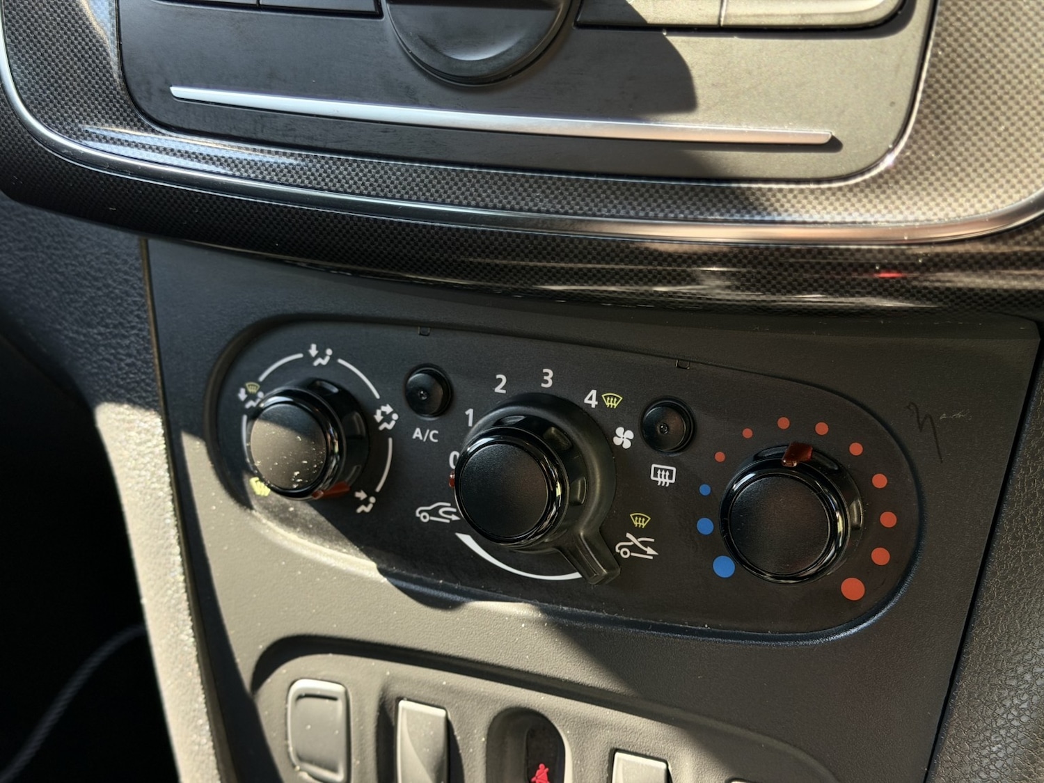 Used Dacia Logan MCV 2018 for sale - 77953892: Photo 15