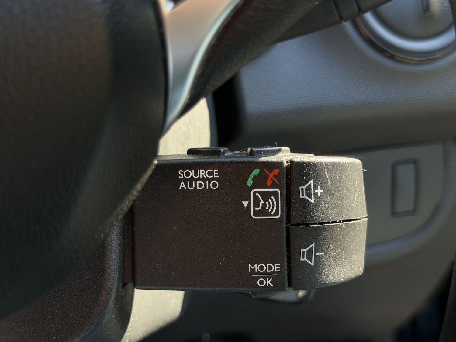 Used Dacia Logan MCV 2018 for sale - 77953892: Photo 28