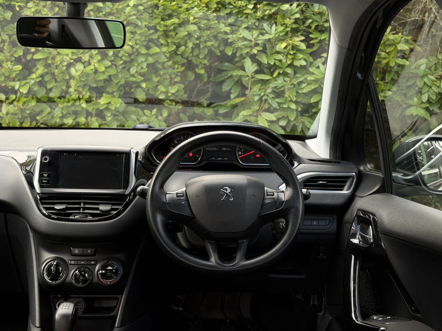 Used Peugeot 208 2014 for sale - 77595340: Photo 10