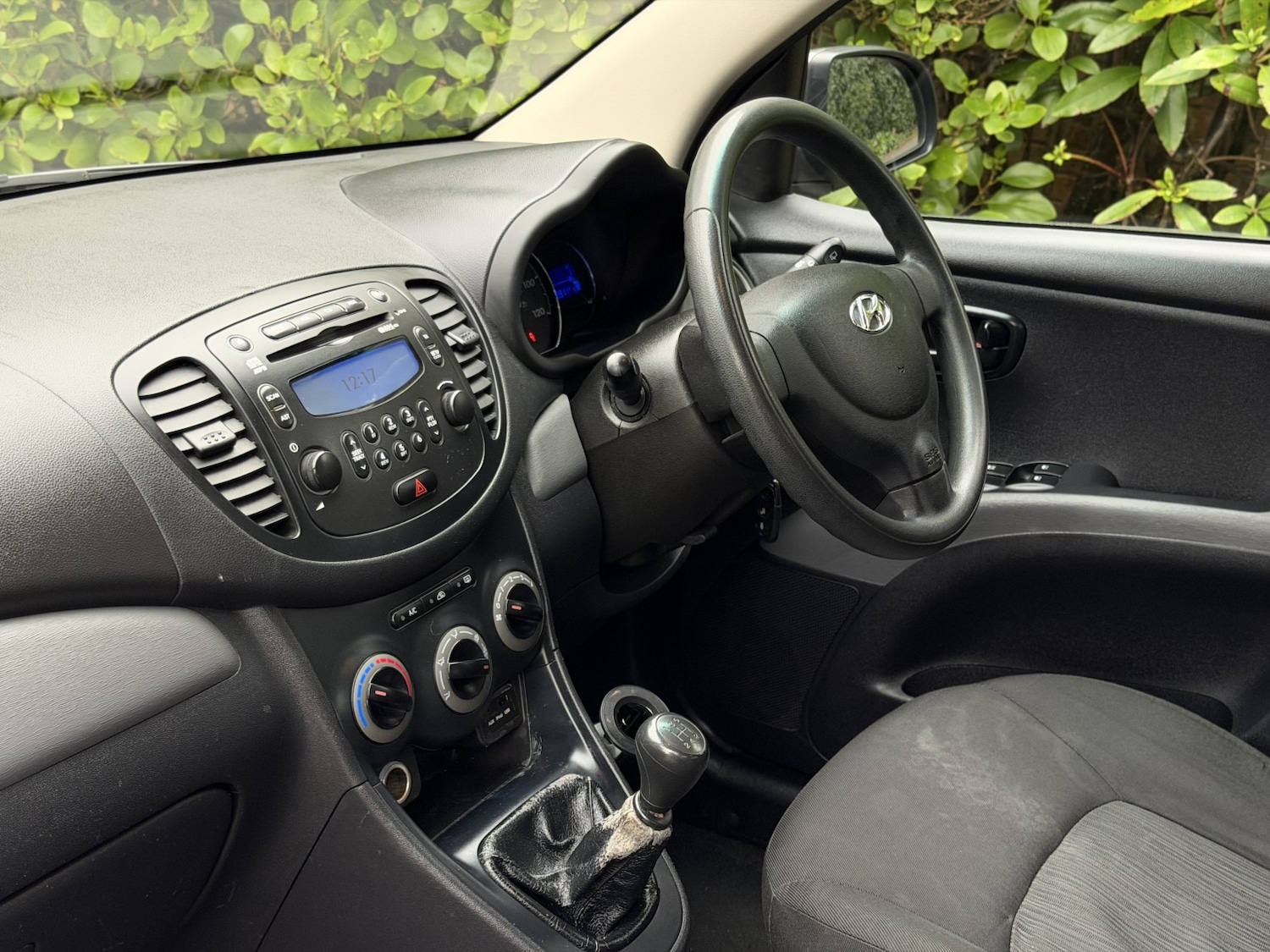 Used Hyundai i10 2012 for sale - 77864846: Photo 11