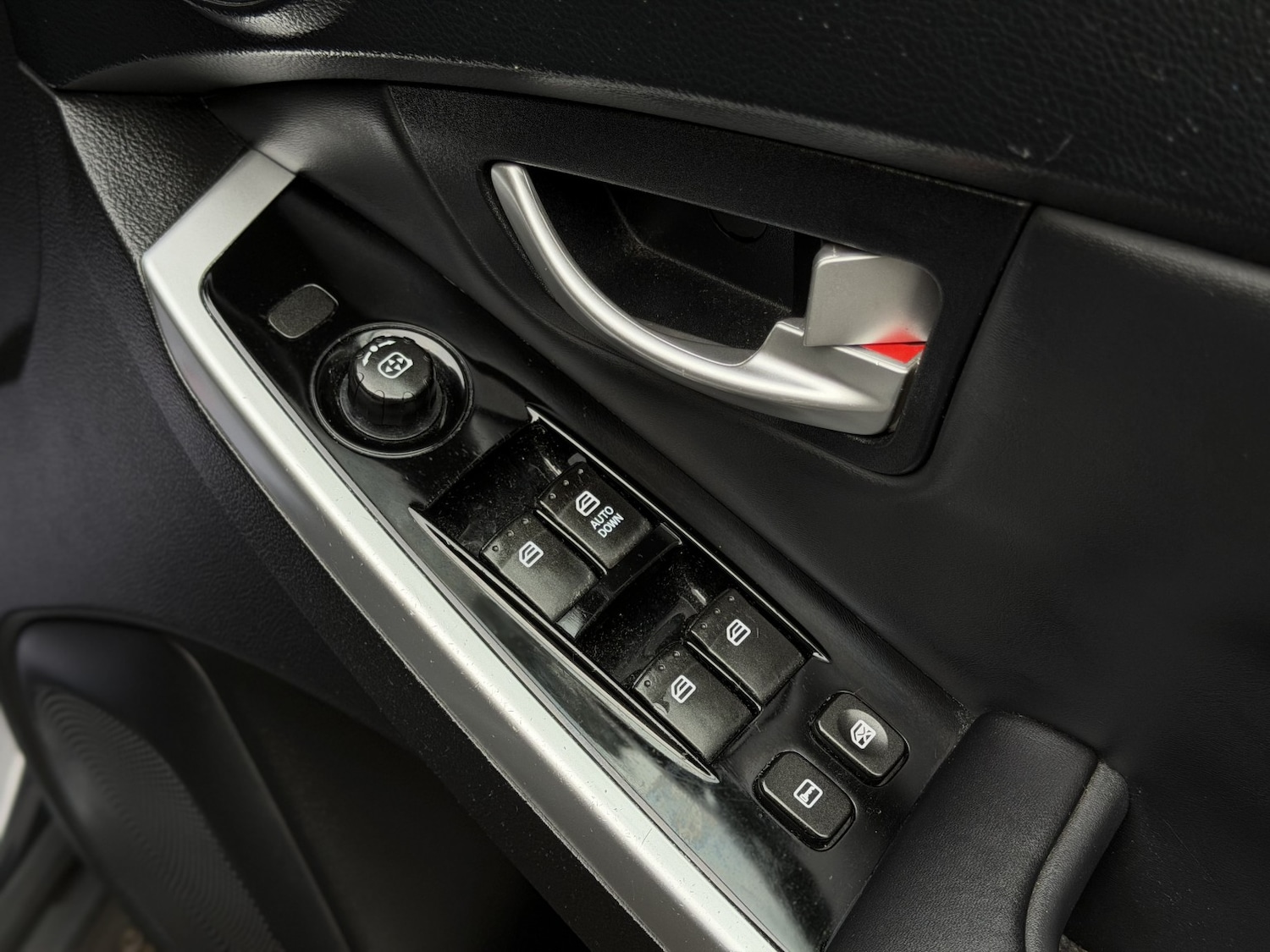 Used Ssangyong Korando 2015 for sale - 76963332: Photo 25