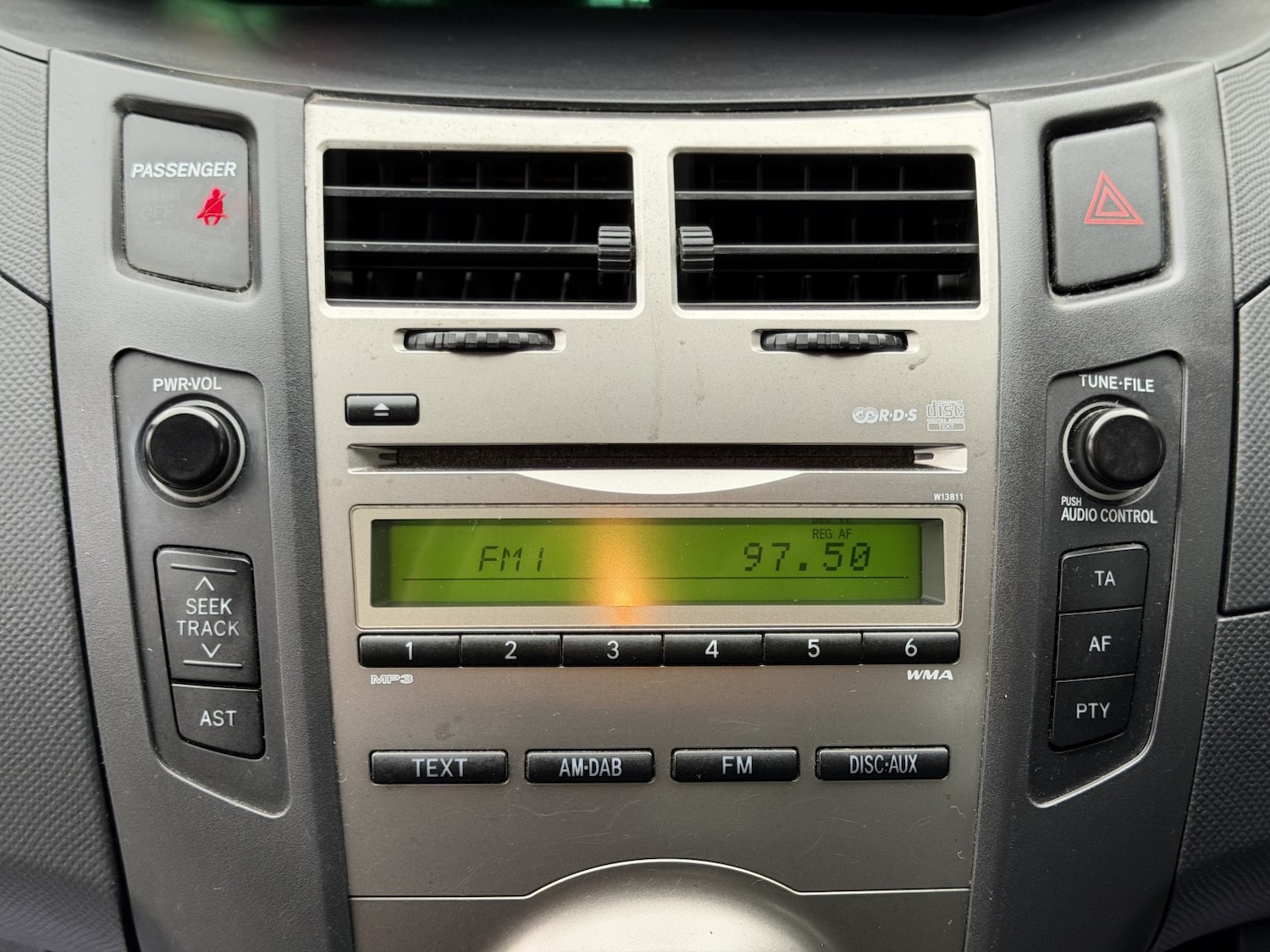 Used Toyota Yaris 2009 for sale - 77377786: Photo 22