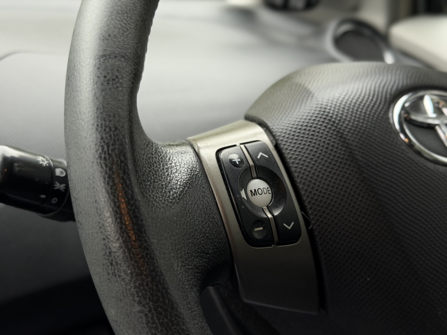 Used Toyota Yaris 2009 for sale - 77377786: Photo 24