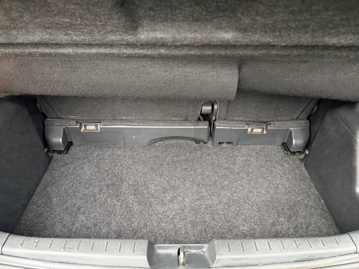 Used Toyota Yaris 2009 for sale - 77377786: Photo 9