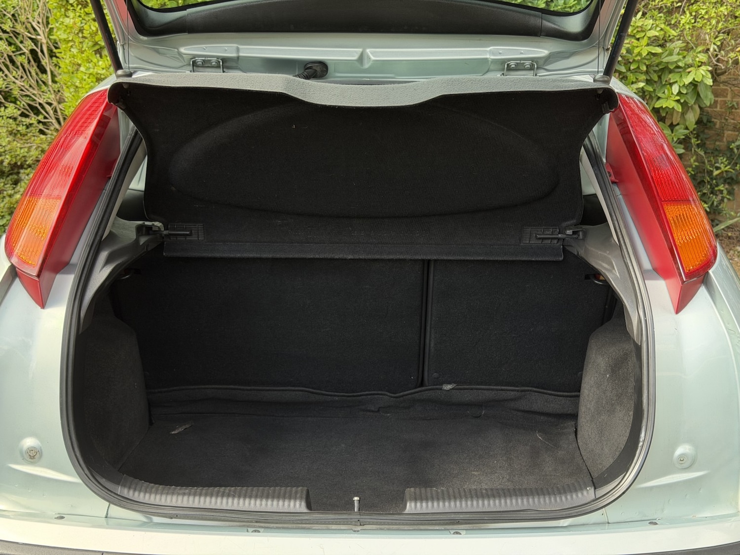 Used Ford Focus 2003 for sale - 78112186: Photo 9