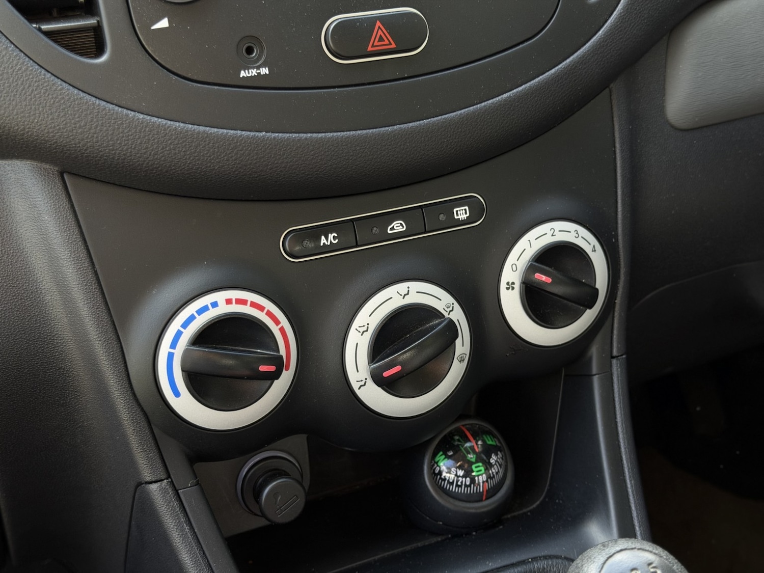 Used Hyundai i10 2009 for sale - 77837017: Photo 19