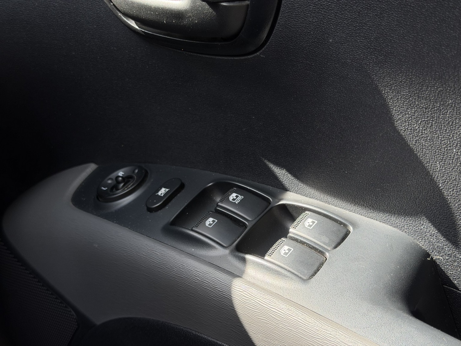 Used Hyundai i10 2009 for sale - 77837017: Photo 22