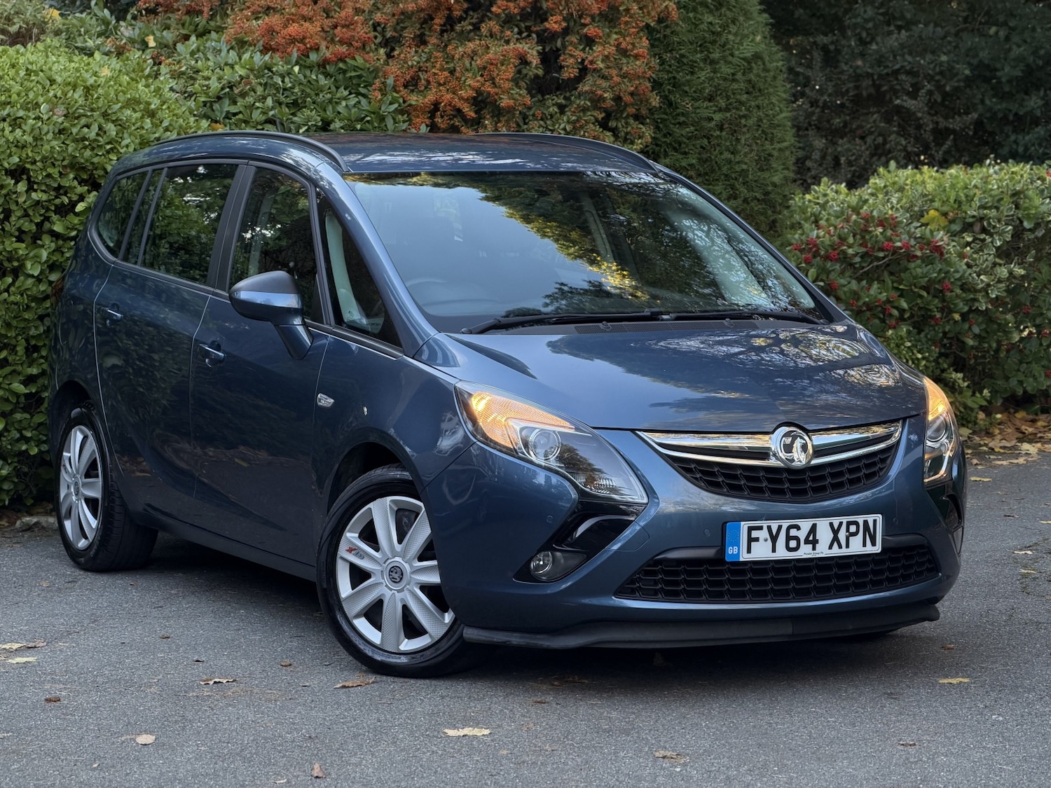 Used Vauxhall Zafira Tourer 2014 for sale - 76662734: Photo 1