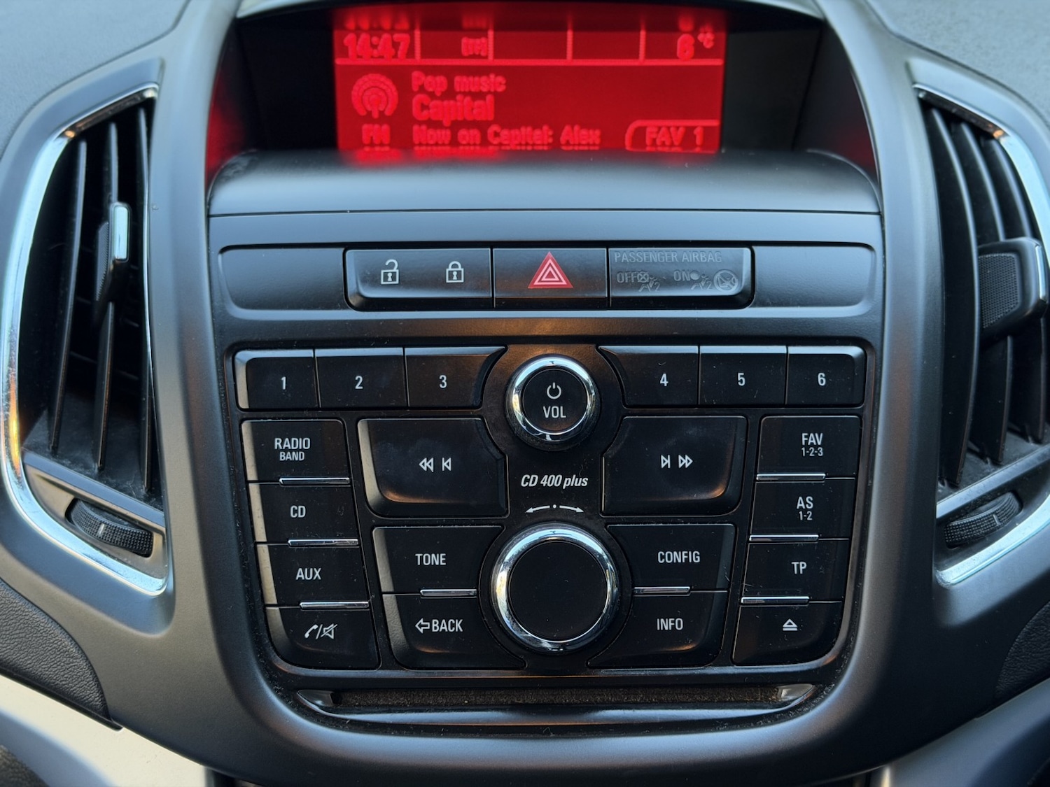 Used Vauxhall Zafira Tourer 2014 for sale - 76662734: Photo 20