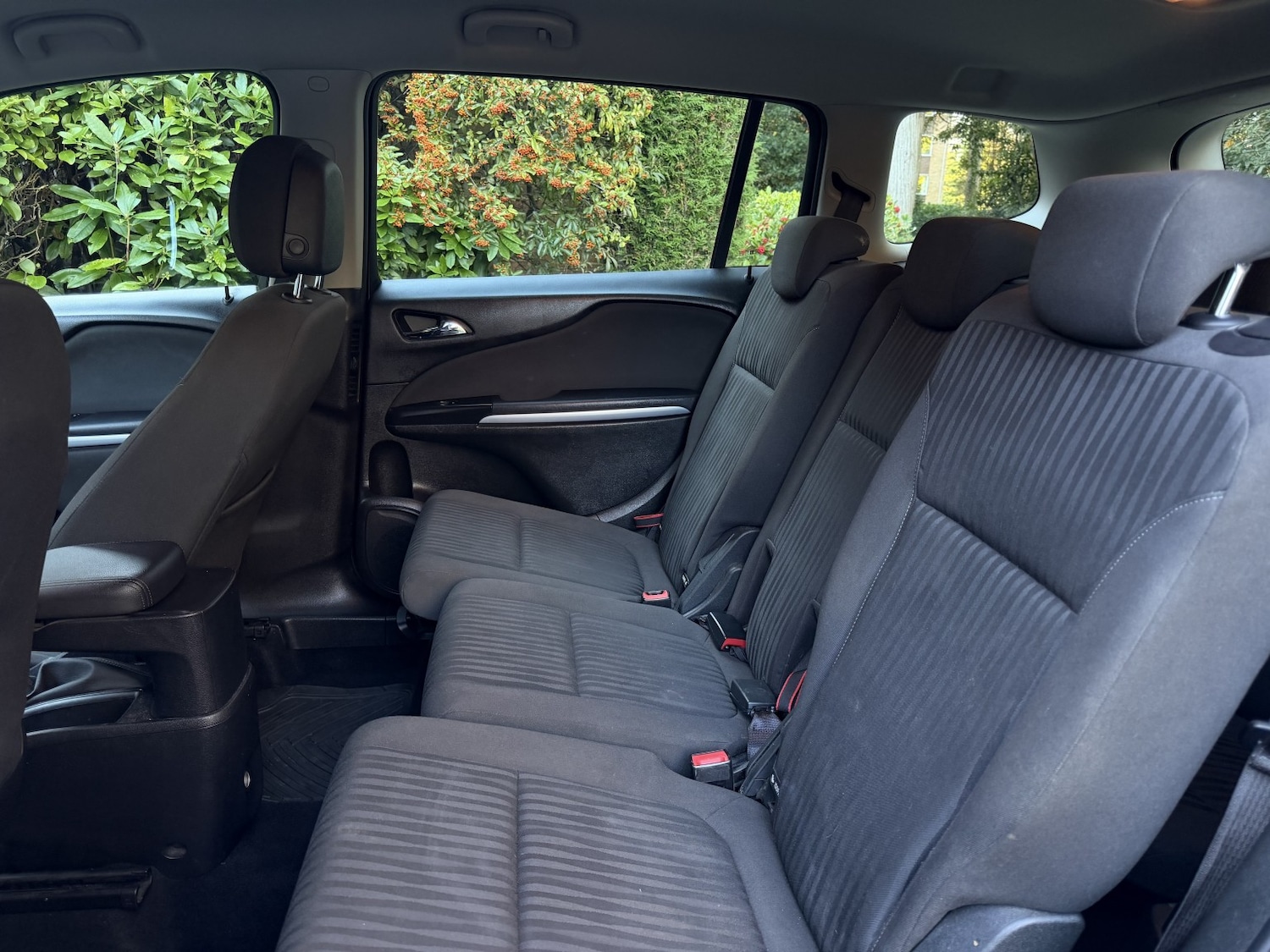 Used Vauxhall Zafira Tourer 2014 for sale - 76662734: Photo 27