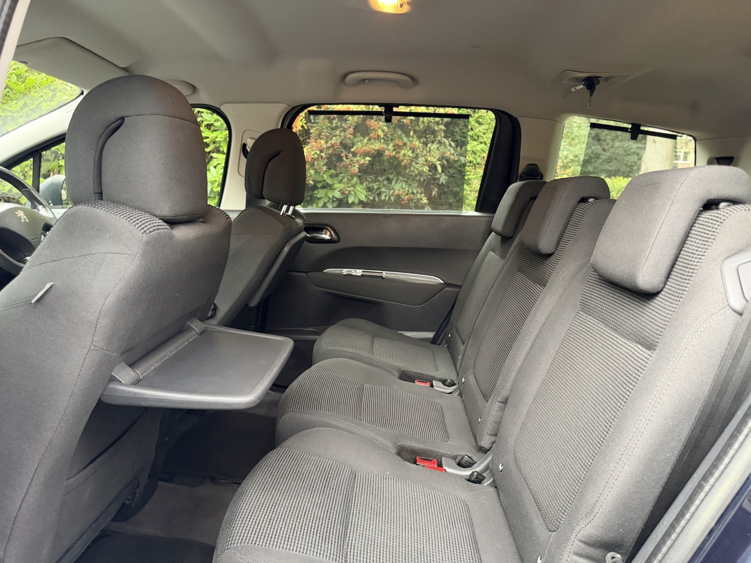 Used Peugeot 5008 2013 for sale - 76941792: Photo 18