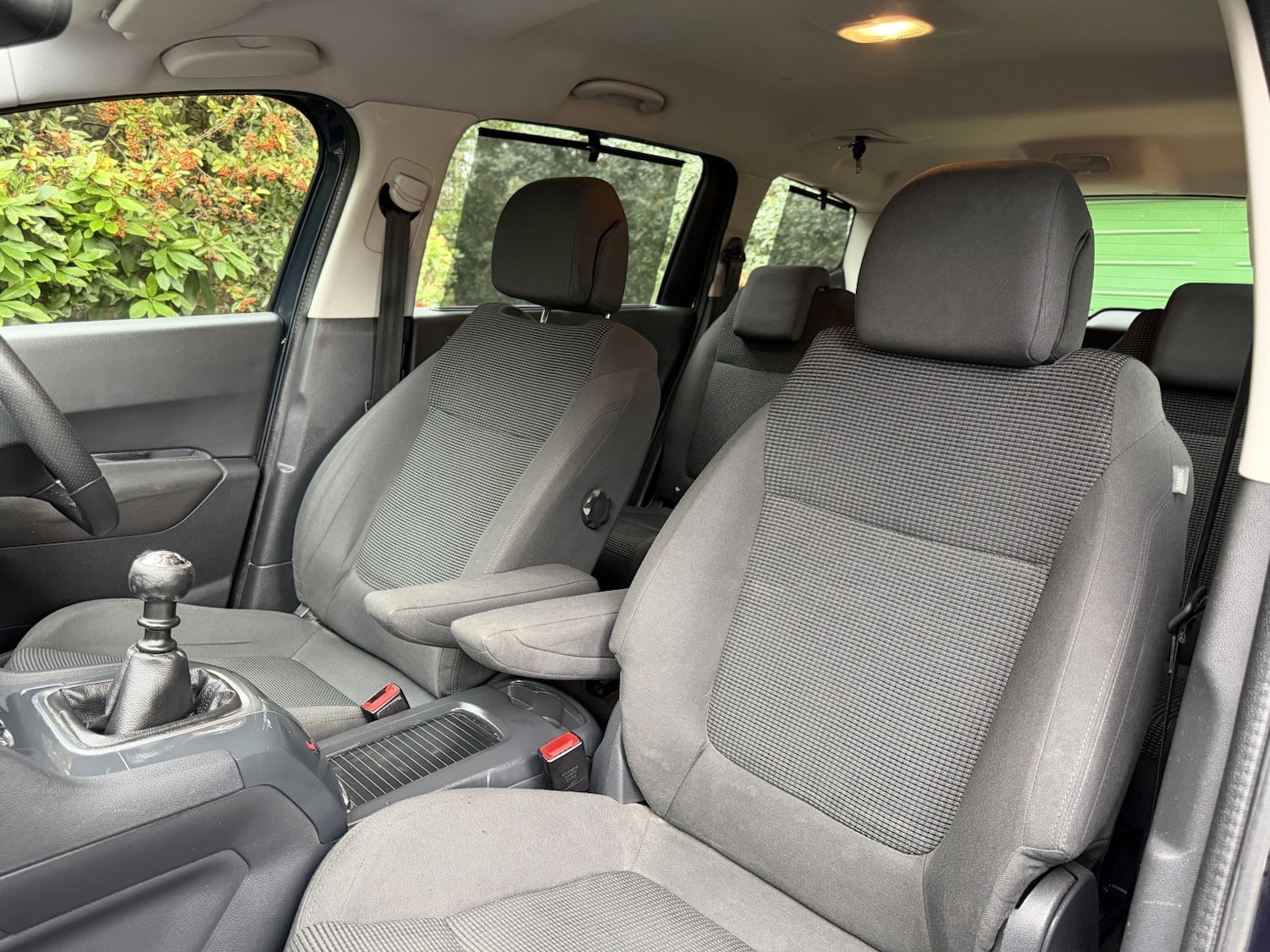 Used Peugeot 5008 2013 for sale - 76941792: Photo 19